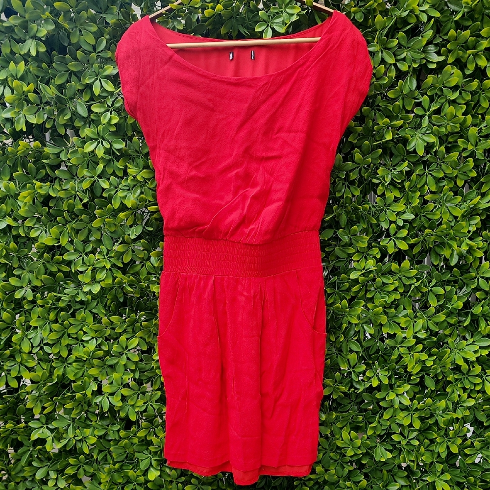 h&m scoop neck crepe pockets Red Dress